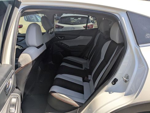 Used 2022 Subaru Crosstrek 2.5i Limited w/ Moonroof Package 2 AWD/4WD image 13