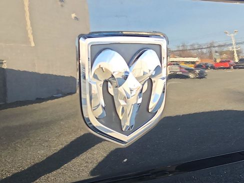 Used 2018 RAM 2500 Big Horn image 29