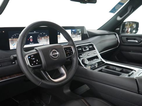 Used 2025 Nissan Armada SL AWD/4WD image 26