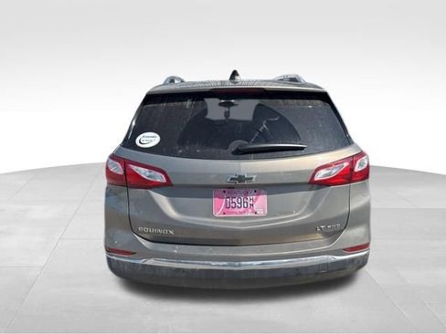 Used 2018 Chevrolet Equinox LT w/ Sun & Infotainment Package AWD/4WD image 5