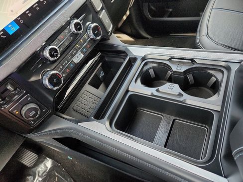 New 2026 Ford F350 Platinum w/ FX4 Off-Road Package image 12