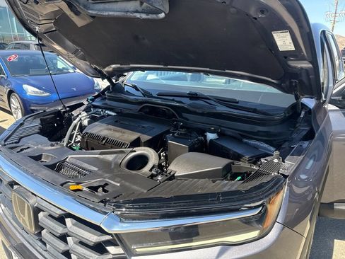 Used 2024 Honda Pilot LX image 30