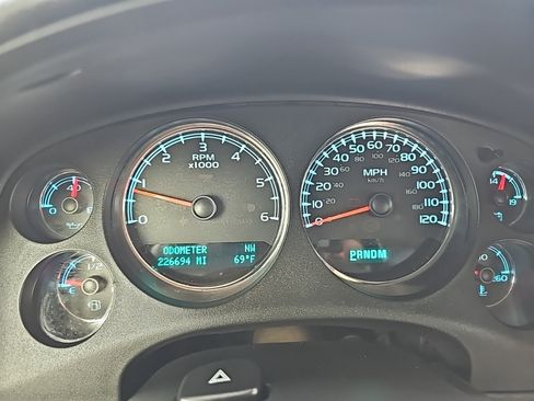 Used 2011 GMC Sierra 1500 SLT AWD/4WD image 23