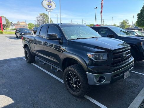 Used 2010 Toyota Tundra 4x4 Double Cab image 1