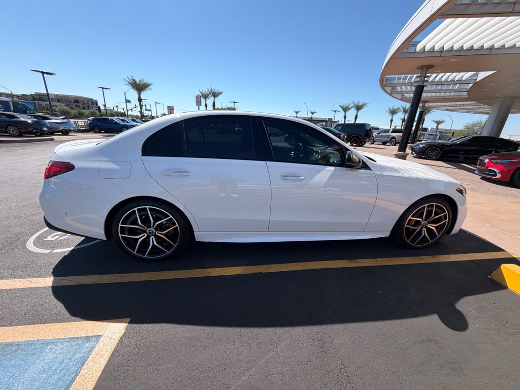 Used 2024 Mercedes-Benz C 300 Sedan image 5