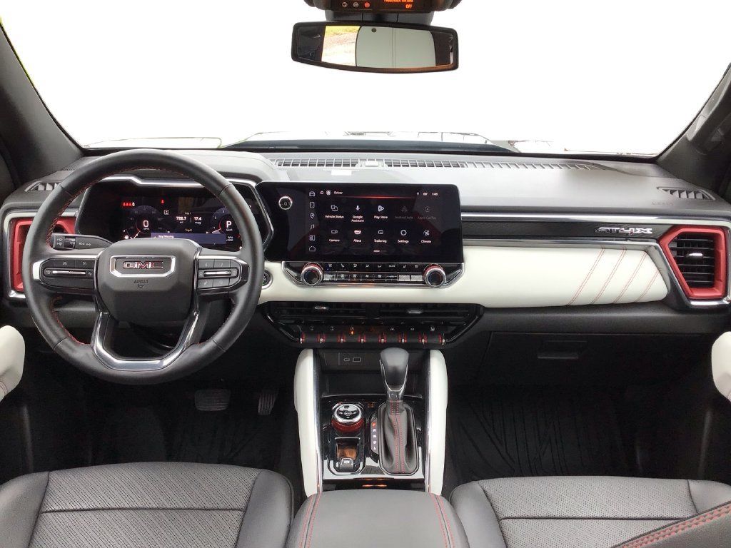 Used 2024 GMC Canyon AT4X AWD/4WD image 22