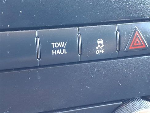 Used 2012 RAM 1500 Classic SLT image 8