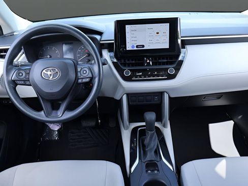 Used 2023 Toyota Corolla Cross L AWD/4WD image 15