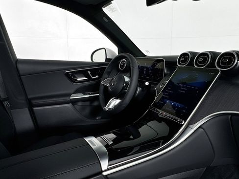 New 2026 Mercedes-Benz GLC 300 image 15