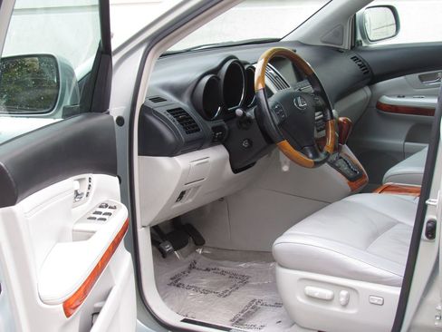 Used 2005 Lexus RX 330 AWD image 8