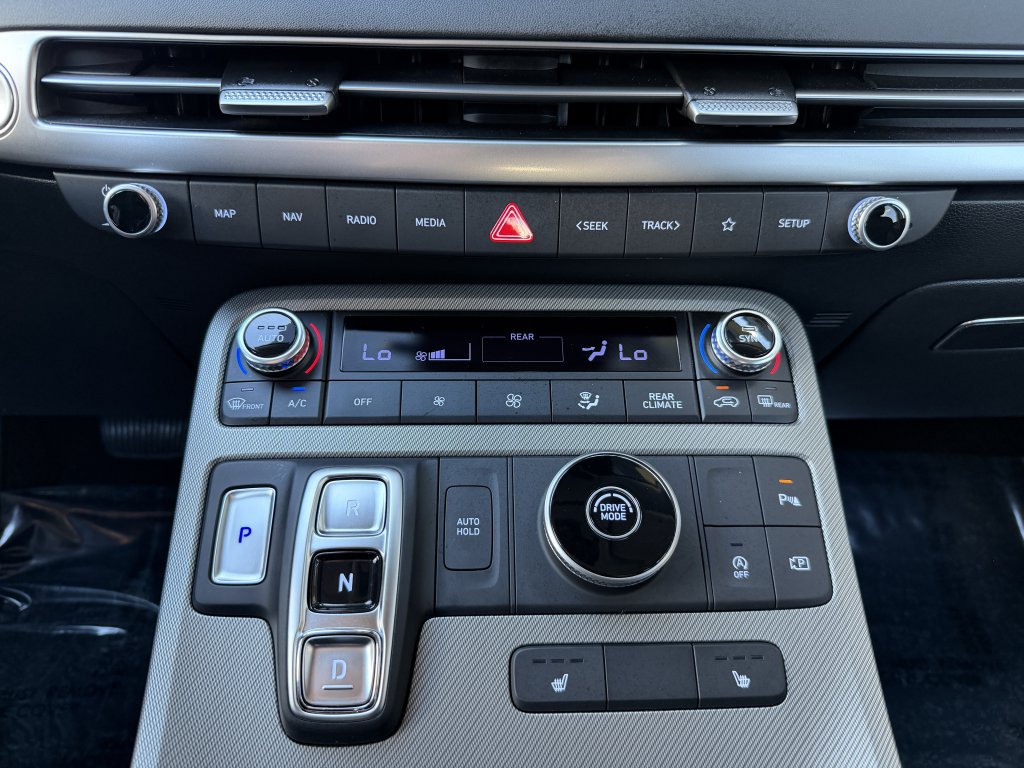 Used 2025 Hyundai Palisade SEL FWD image 24