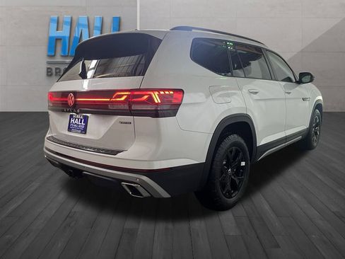 New 2026 Volkswagen Atlas Peak Edition AWD/4WD image 5