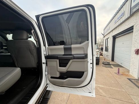 Used 2019 Ford F250 XL w/ STX Appearance Package image 11