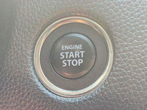Used 2010 Suzuki Kizashi GTS FWD image 19