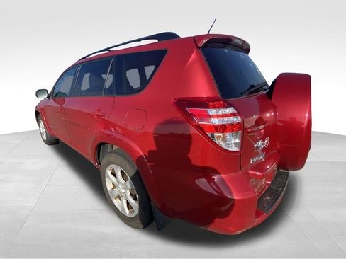 Used 2011 Toyota RAV4 Limited w/ Limited Extra Value Pkg AWD/4WD image 6