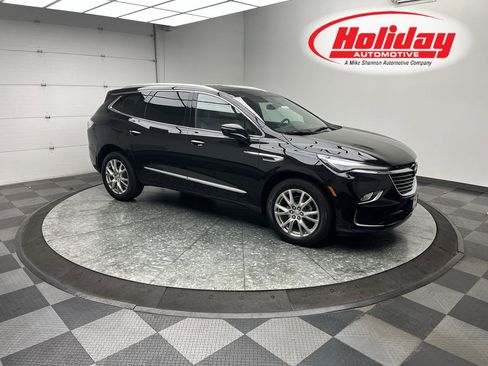 Certified 2023 Buick Enclave Essence w/ Experience Buick Package image 1