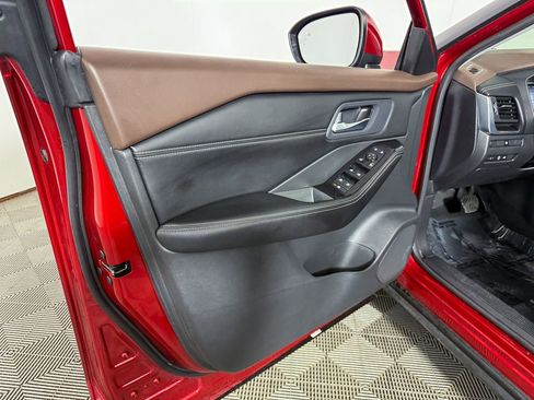 Certified 2023 Nissan Rogue SV w/ SV Premium B Package image 42