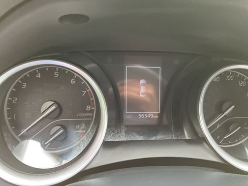 Used 2023 Toyota Camry LE w/ Convenience Package FWD image 17