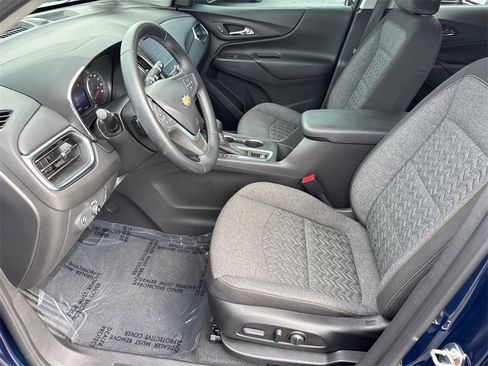 Used 2023 Chevrolet Equinox LT image 26