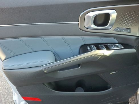 New 2025 Kia Sorento SX Prestige image 13