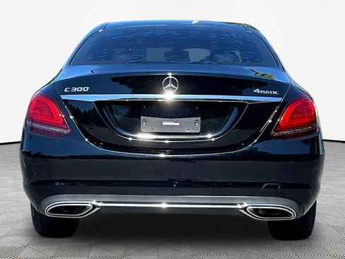 Used 2019 Mercedes-Benz C 300 4MATIC Sedan image 5