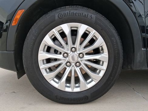 Used 2024 Cadillac XT4 Luxury w/ LPO, Floor Liner Package image 18