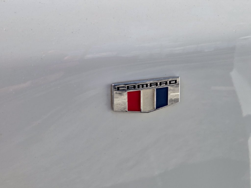 Used 2020 Chevrolet Camaro SS RWD image 10