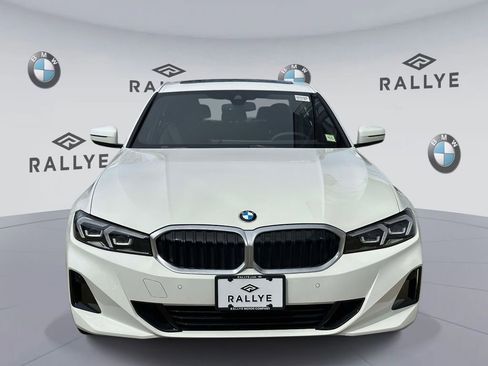 Certified 2025 BMW 330i xDrive Sedan w/ Convenience Package image 2