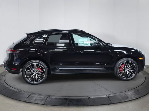Certified 2026 Porsche Macan S AWD/4WD image 8