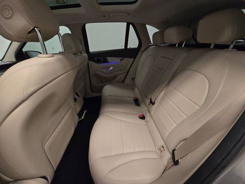 Certified 2022 Mercedes-Benz GLC 300 GLC 300 w/ Premium Package Lite image 8