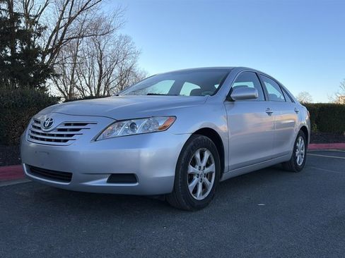 Used 2008 Toyota Camry image 9
