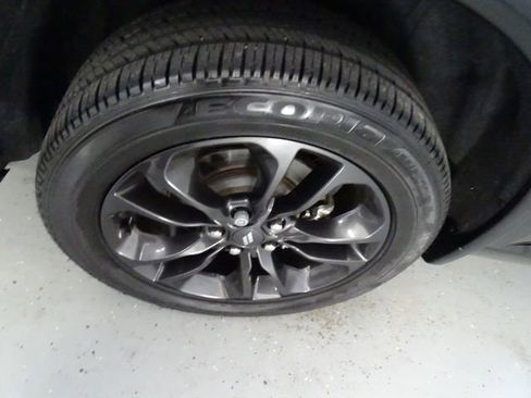 Certified 2022 Dodge Durango GT w/ Blacktop Package image 30