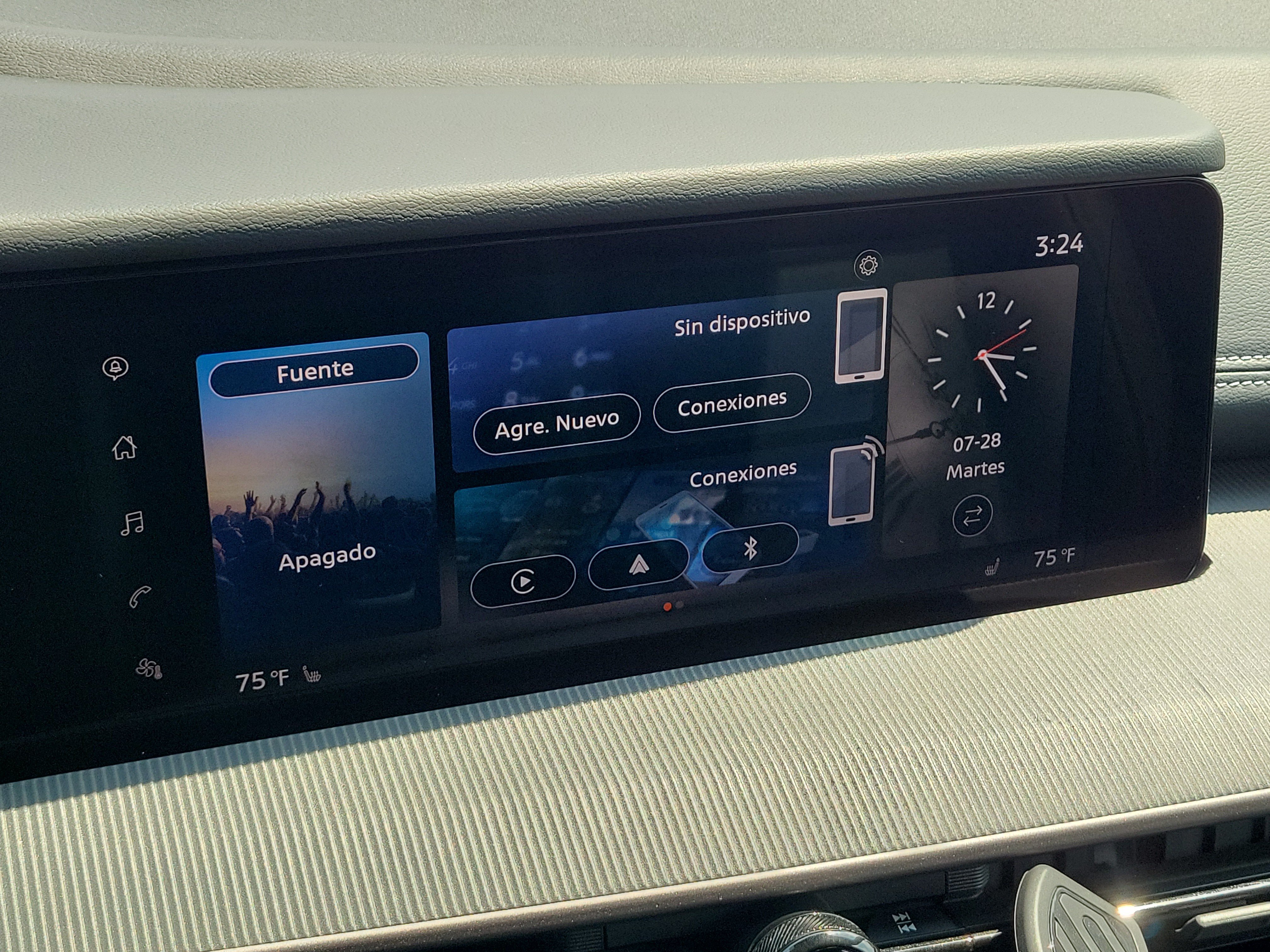 Certified 2025 Nissan Murano SV AWD/4WD image 25