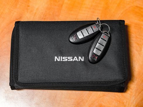 Used 2016 Nissan GT-R NISMO AWD/4WD image 51