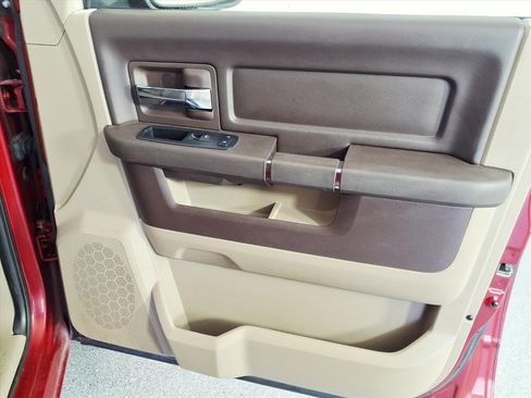 Used 2010 Dodge Ram 1500 Truck SLT w/ Luxury Group image 9