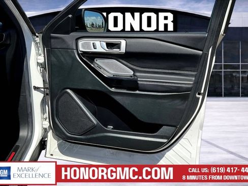 Used 2023 Ford Explorer ST w/ Equipment Group 401A AWD/4WD image 29