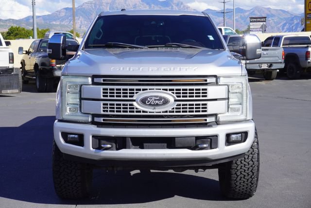 Used 2017 Ford F250 Platinum w/ Platinum Ultimate Package AWD/4WD image 6