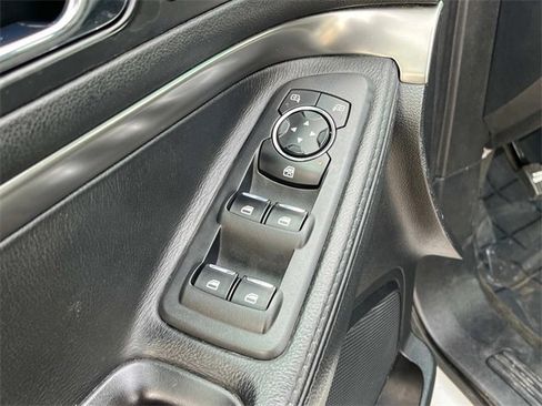 Used 2016 Ford Explorer 4WD Police Interceptor image 18