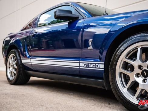 Used 2009 Ford Mustang Shelby GT500 RWD image 26