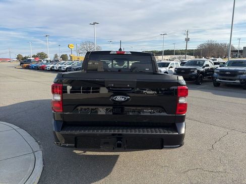 New 2026 Ford Maverick Lobo image 4