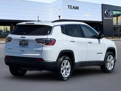 Used 2025 Jeep Compass Latitude