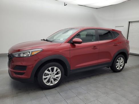 Used 2021 Hyundai Tucson SE FWD image 2