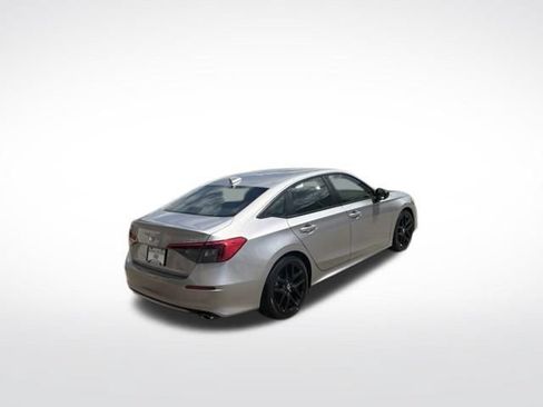 Used 2022 Honda Civic Sport image 3
