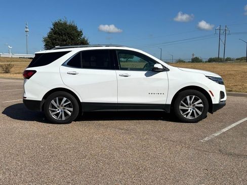 Used 2023 Chevrolet Equinox Premier image 7