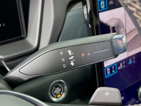 New 2026 GMC Terrain AT4 w/ Convenience Package III image 15