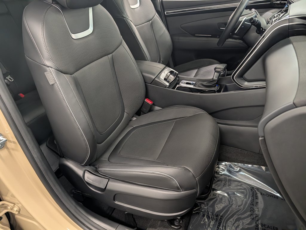 Certified 2024 Hyundai Santa Cruz Limited AWD/4WD image 35