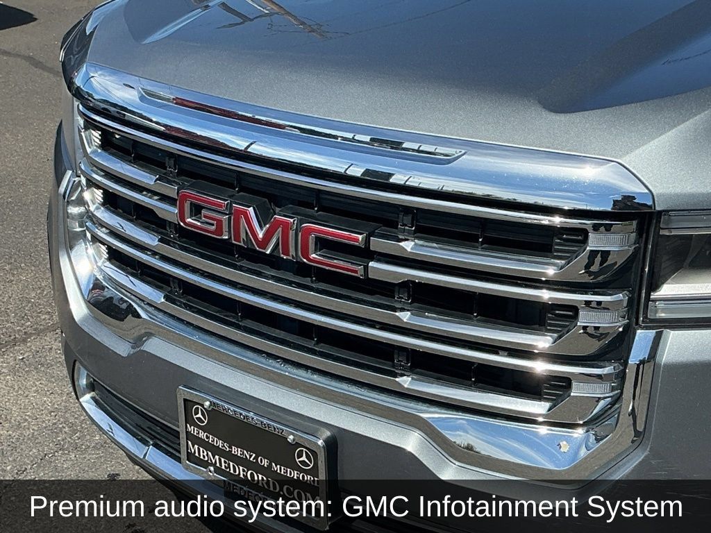 Used 2021 GMC Acadia SLE FWD image 4