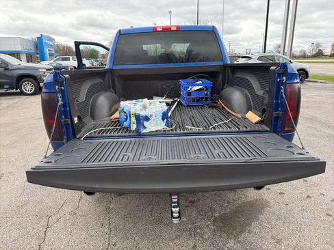 Used 2017 RAM 1500 Express w/ Express Value Package image 8