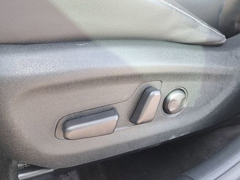 Used 2022 Kia Niro EX Premium image 14