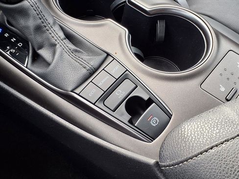 Used 2024 Toyota Camry XSE image 21